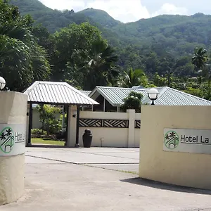 *** Hotel La Roussette Seychelles
